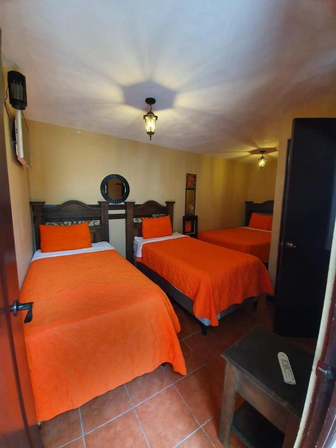 Hotel San Judas Tadeo Garden Antigua Esterno foto