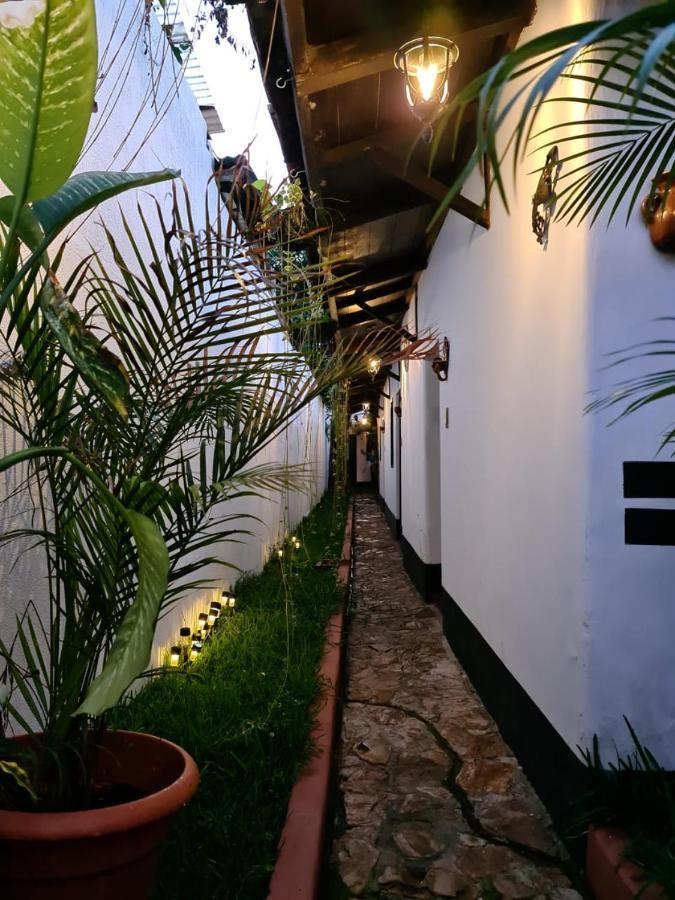 Hotel San Judas Tadeo Garden Antigua Esterno foto